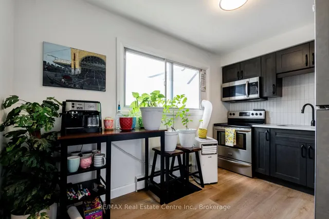 Additional image 7 of 43 6 Ave