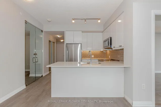 Additional image 19 of 35 Watergarden Dr Unit 1613