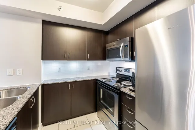 Additional image 7 of 5740 Yonge St Unit 1010