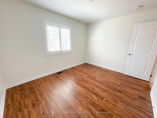 Additional image 5 of 10 Zinfandel Dr