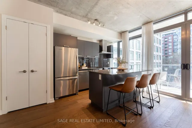 Additional image 5 of 95 Bathurst St Unit 516