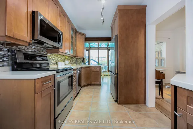 Additional image 8 of 185 Courcelette Rd