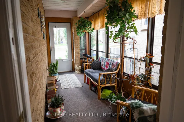 Additional image 2 of 15 Andrew St