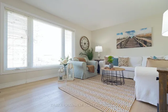 Additional image 5 of 1343 JANINA Blvd