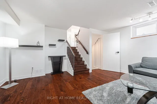 Additional image 26 of 6 Winterfold Dr