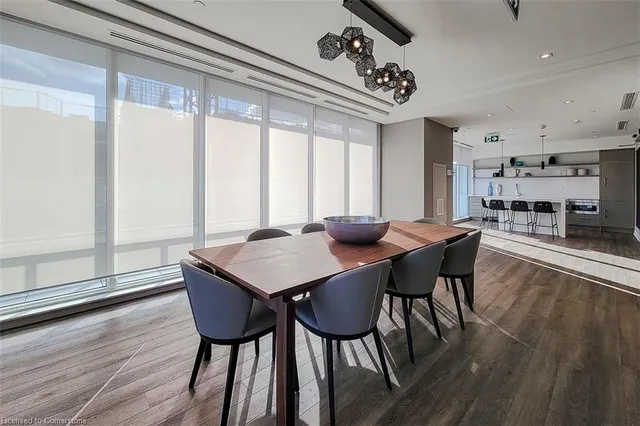 Additional image 34 of 212 King William St Unit 1119