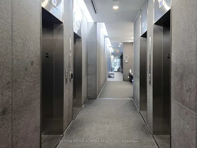 Additional image 7 of 629 King St Unit 410