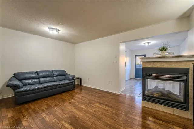 Additional image 7 of 1821 Mccoy Ave