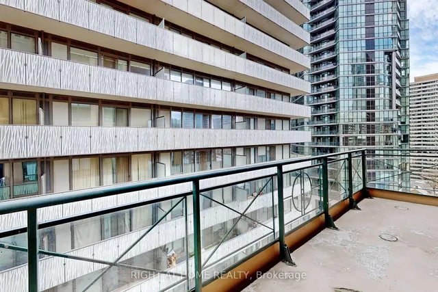 Additional image 26 of 35 Hayden St Unit 1216