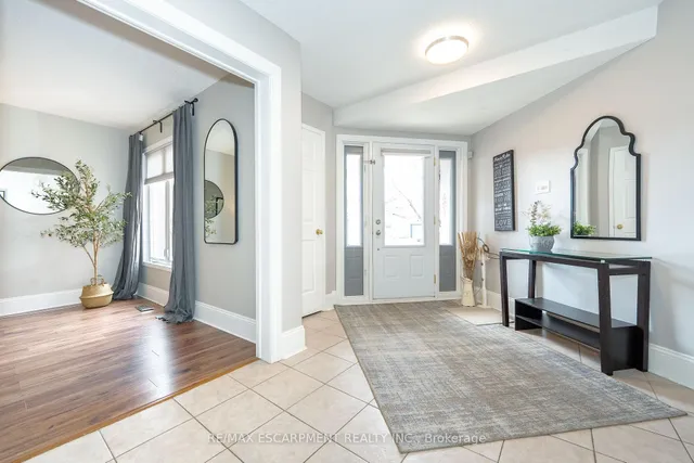 Additional image 7 of 2485 Newport St