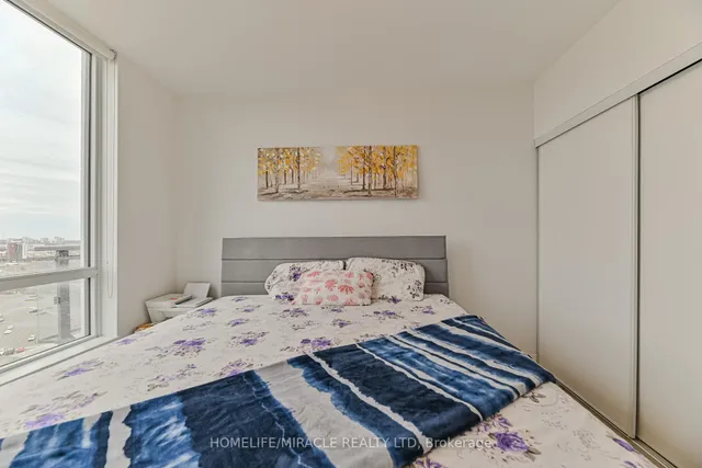 Additional image 21 of 840 Queens Plate Dr Unit 1609
