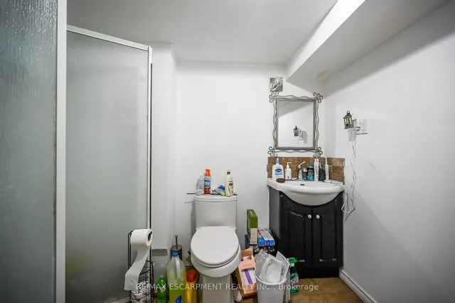 Additional image 35 of 707 Upper Wentworth St