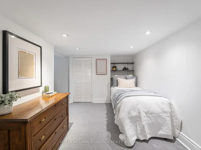 Additional image 33 of 42 Normandy Blvd