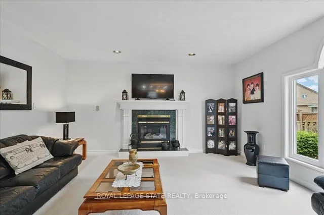 Additional image 17 of 3 Knights Crt