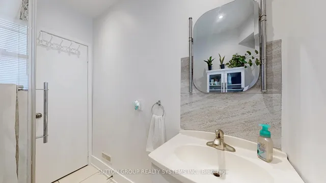 Additional image 9 of 48 Bicknell Ave