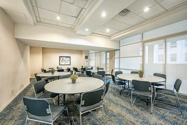 Additional image 27 of 736 Bay St Unit 1810