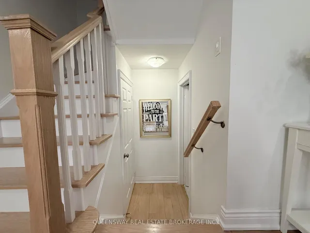 Additional image 12 of 82 Roxton Rd