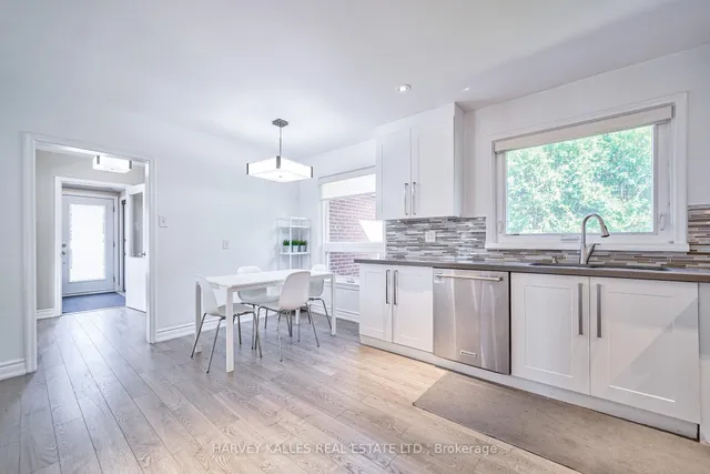 Additional image 16 of 215 Searle Ave