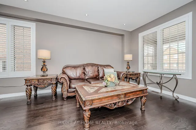 Additional image 5 of 64 Kalmia Rd