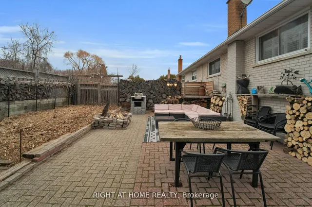 Additional image 42 of 54 Primula Cres