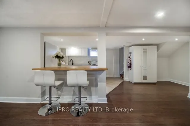 Additional image 31 of 146 Glencarry Ave