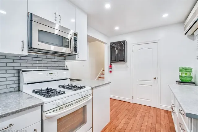 Additional image 13 of 172 Elmhurst Dr