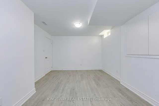 Additional image 46 of 3232 Larry Cres