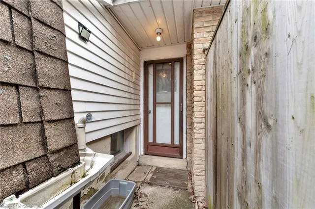 Additional image 5 of 5032 Brady Ave