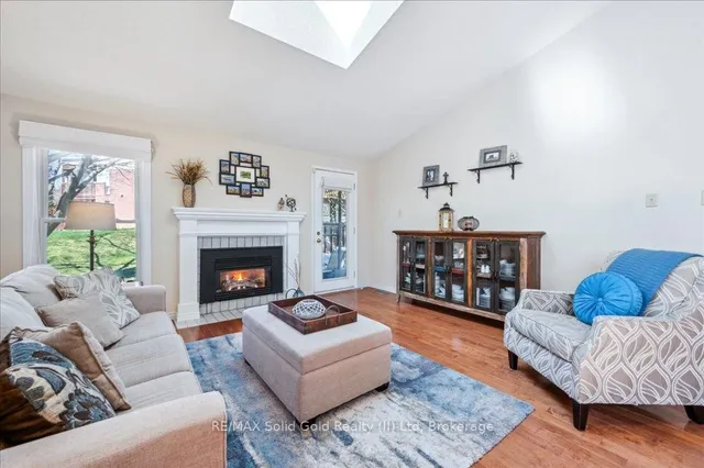 Additional image 9 of 5 Quinte Cres