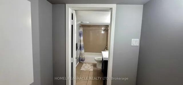 Additional image 30 of 121 Nathaniel Cres