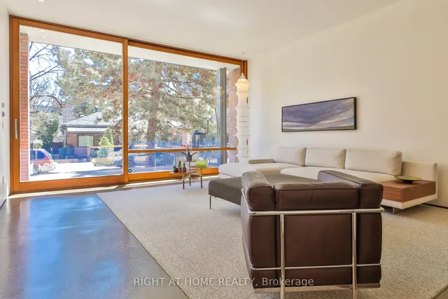 Additional image 5 of 694 Richmond St