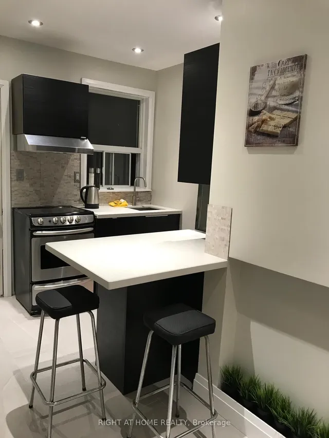 Additional image 4 of 1301 Davenport Rd