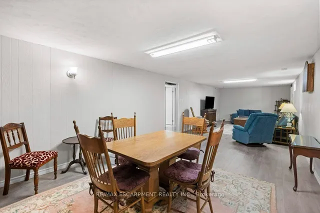 Additional image 18 of 121 Gordon Drummond Ave