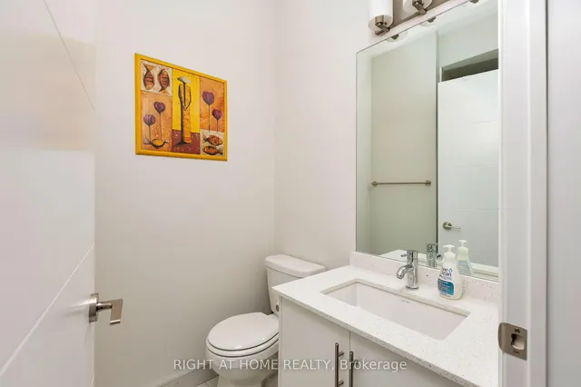 Additional image 29 of 460 Adelaide St Unit PH 216