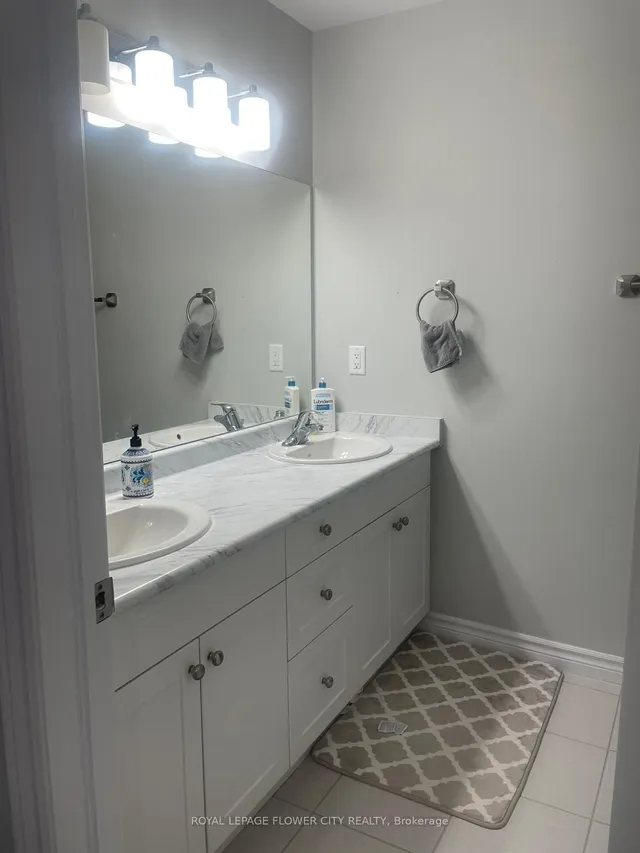 Additional image 8 of 22 Gleason Cres Unit 11