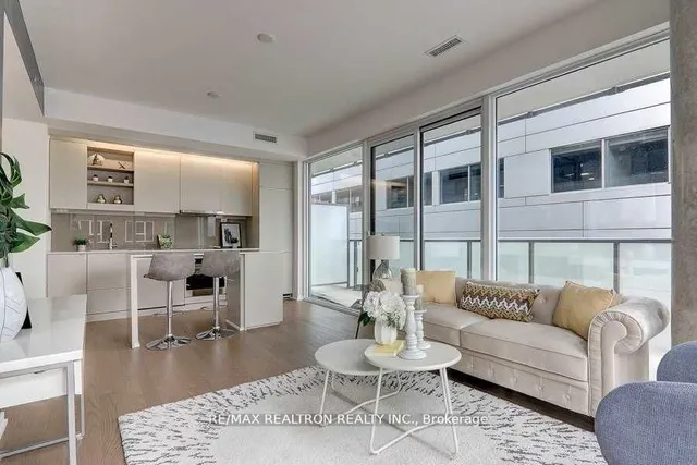 Additional image 6 of 101 Peter St Unit 603