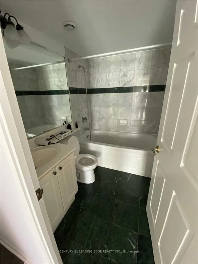 Additional image 9 of 18 Lee Centre Dr Unit 1910