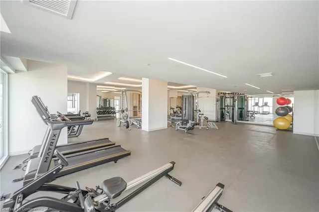 Additional image 34 of 3200 Dakota Common Unit 1007