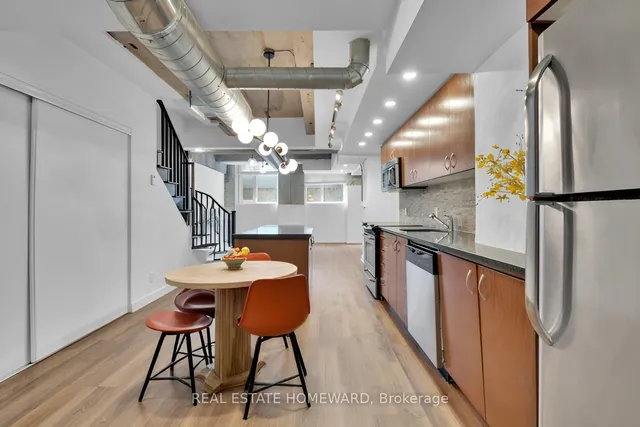 Additional image 3 of 201 Carlaw Ave Unit 128