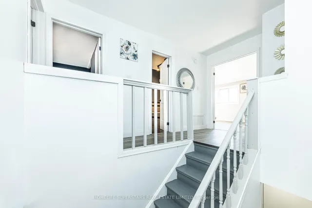 Additional image 33 of 13 Thistle Down Blvd