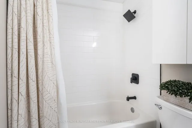 Additional image 26 of 36 James St Unit 509