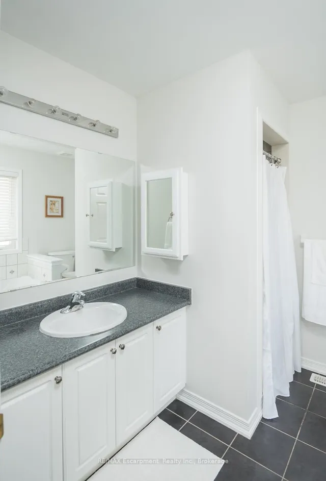 Additional image 23 of 4205 Cole Cres