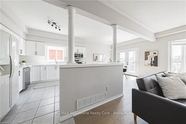 Additional image 7 of 2268 GREENWAY Terr