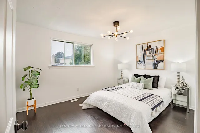 Additional image 19 of 6 Jubilee Crt