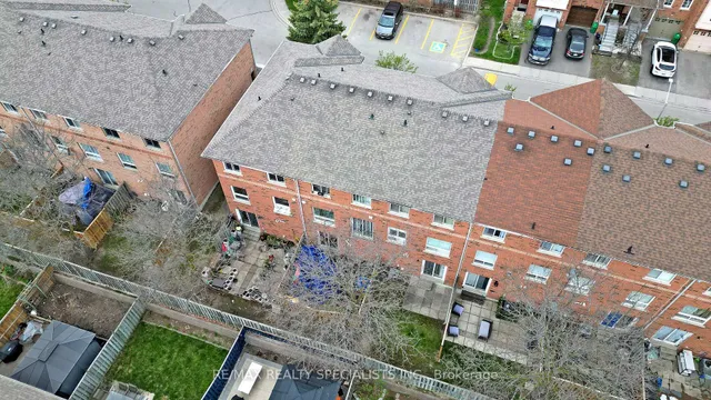 Additional image 35 of 2 Clay Brick Crt Unit 19