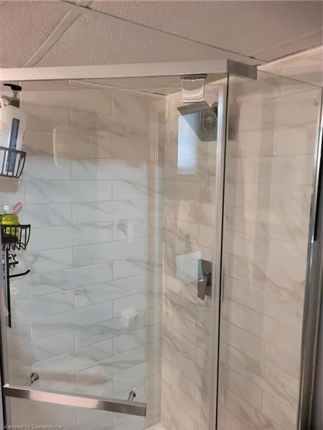 Additional image 28 of 273 Montmorency Dr