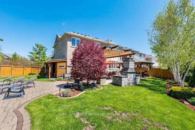 Additional image 33 of 417 Gooch Cres