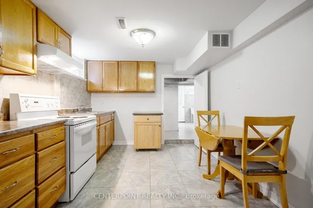 Additional image 23 of 32 Hertford Ave