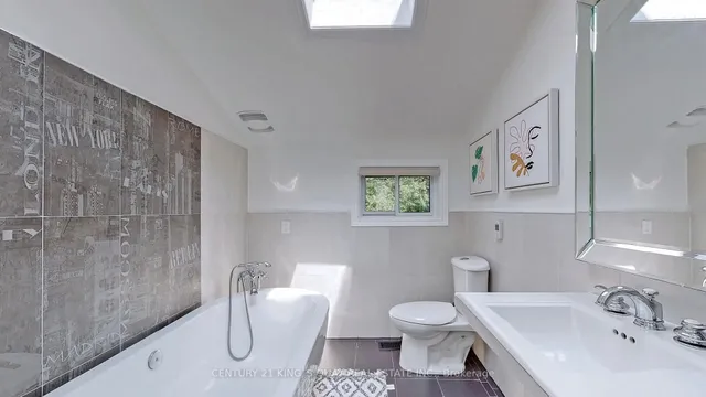 Additional image 31 of 21 Rialto Dr