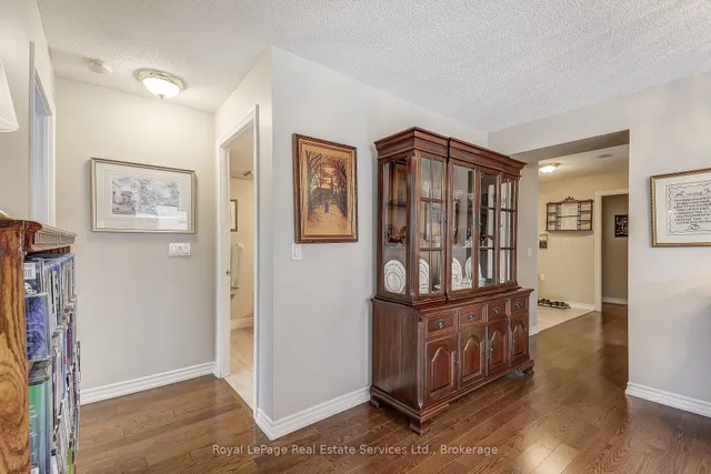Additional image 11 of 100 Burloak Dr Unit 2212